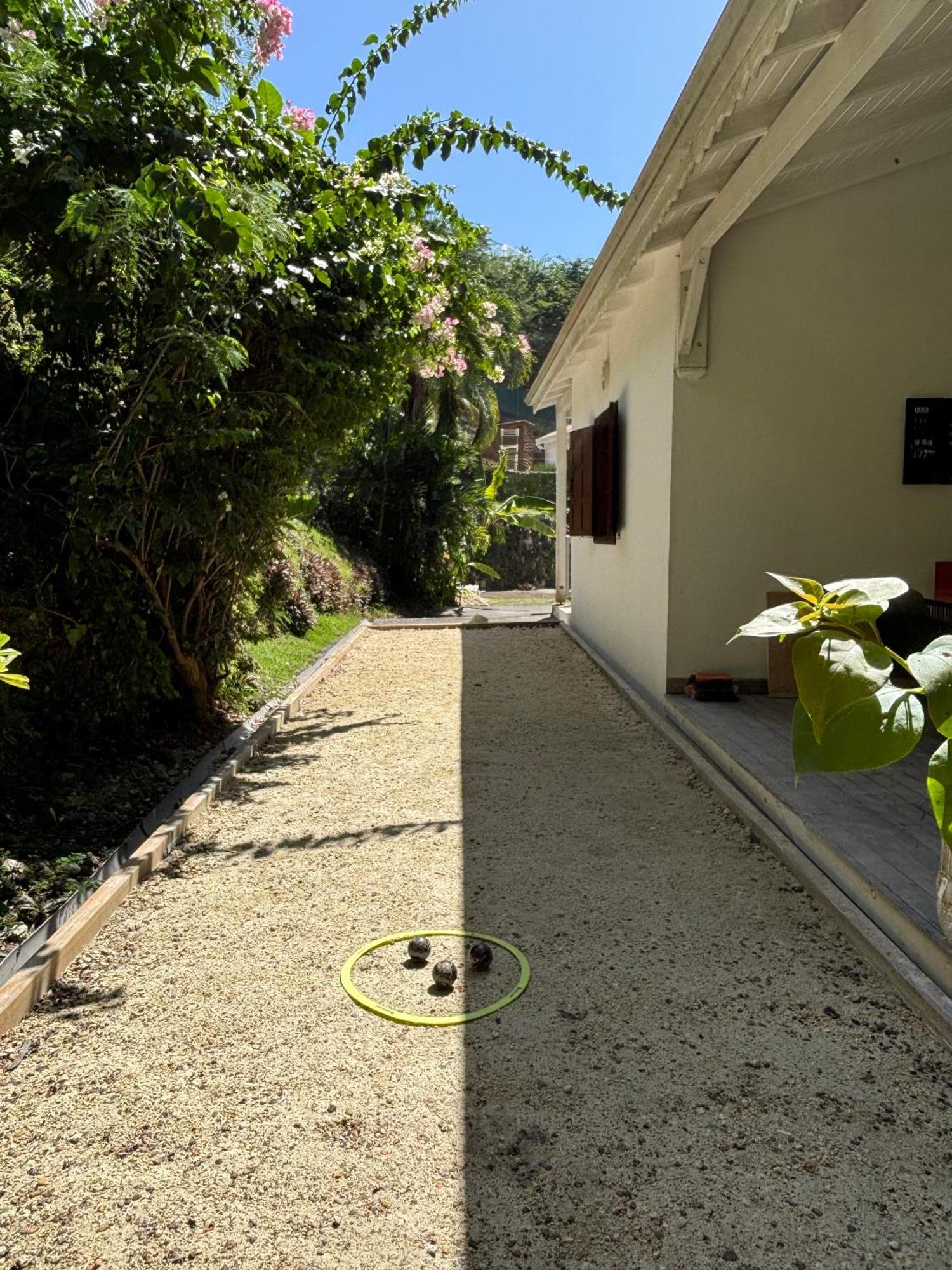 Spacieuse Villa Corossol Avec Piscine Et Jeux Exterieurs Le Gosier  Luaran gambar